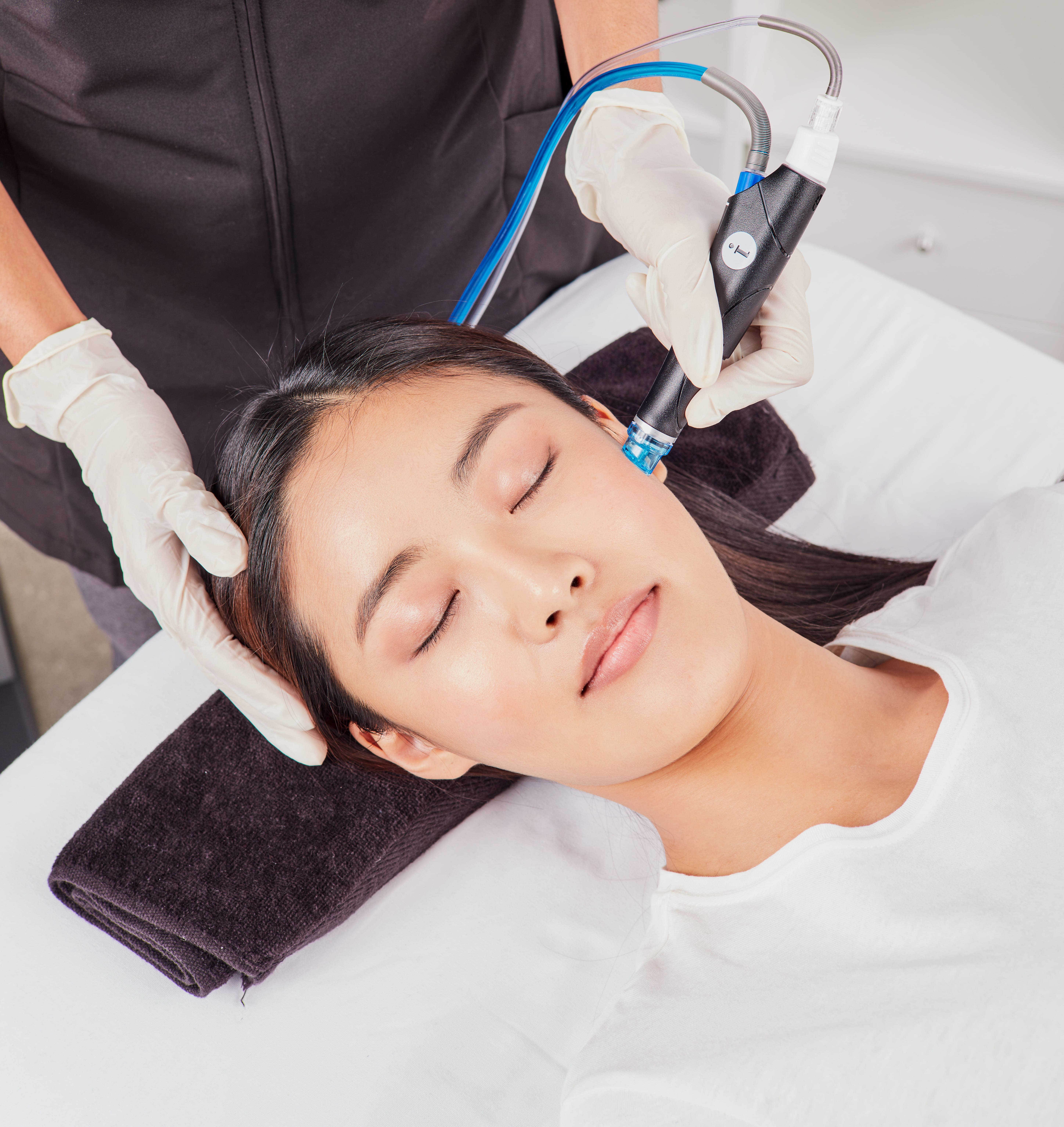 HYDRAFACIAL